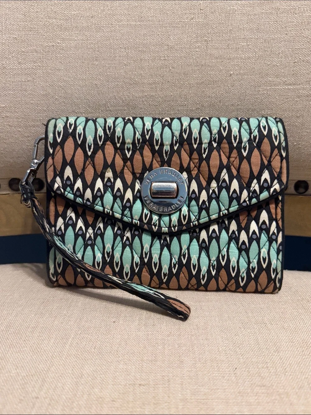 Vera Bradley “Sierra Stream” Your Turn iPhone/Wristlet